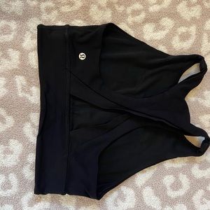 LULULEMON🍋 high neck sports bra